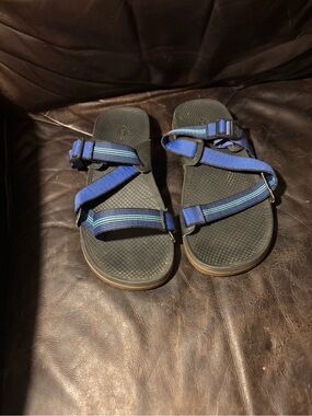 Men’s slide Chacos size 10